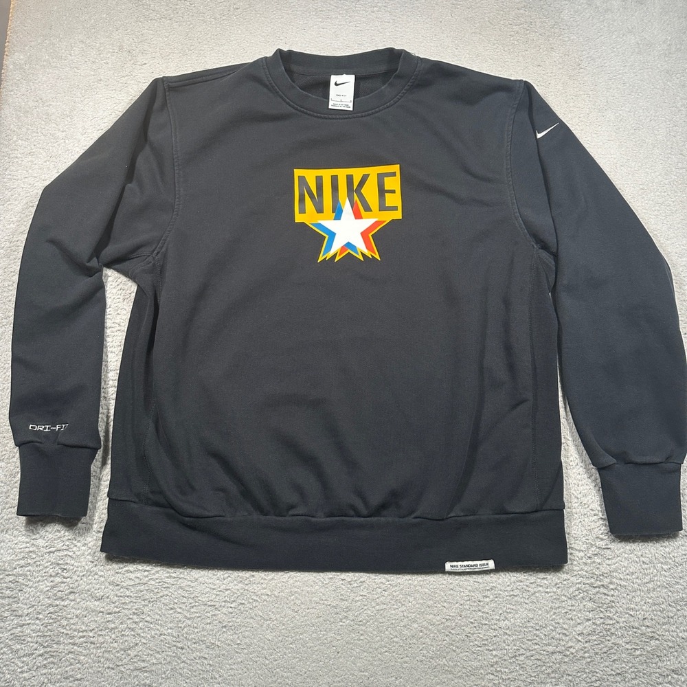 Nike Sweatshirt Mens L Black Standard Issue Dri-FIT Graphic Star DV7974-010